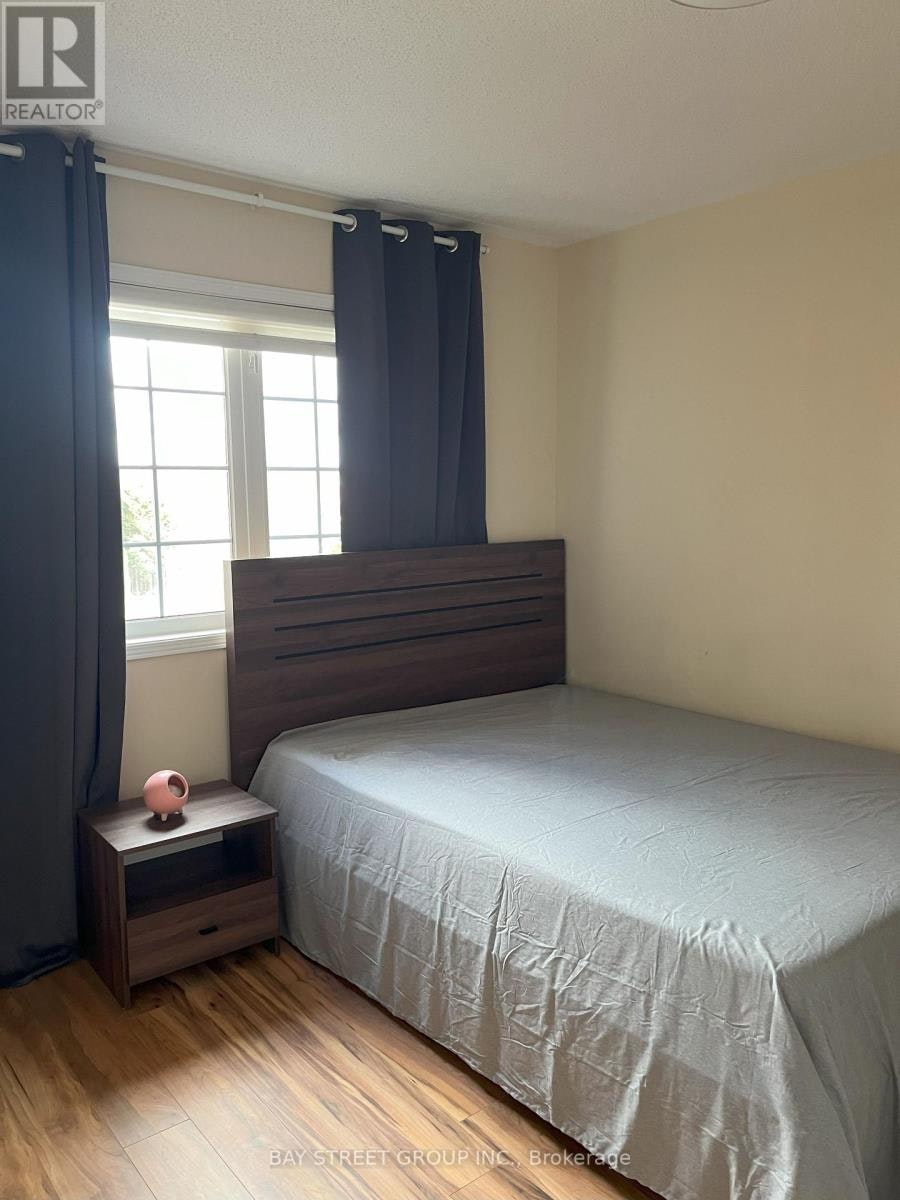 BEDROOM-49 Walkview Crescent, Richmond Hill, ON, L4E 4H5 - 4