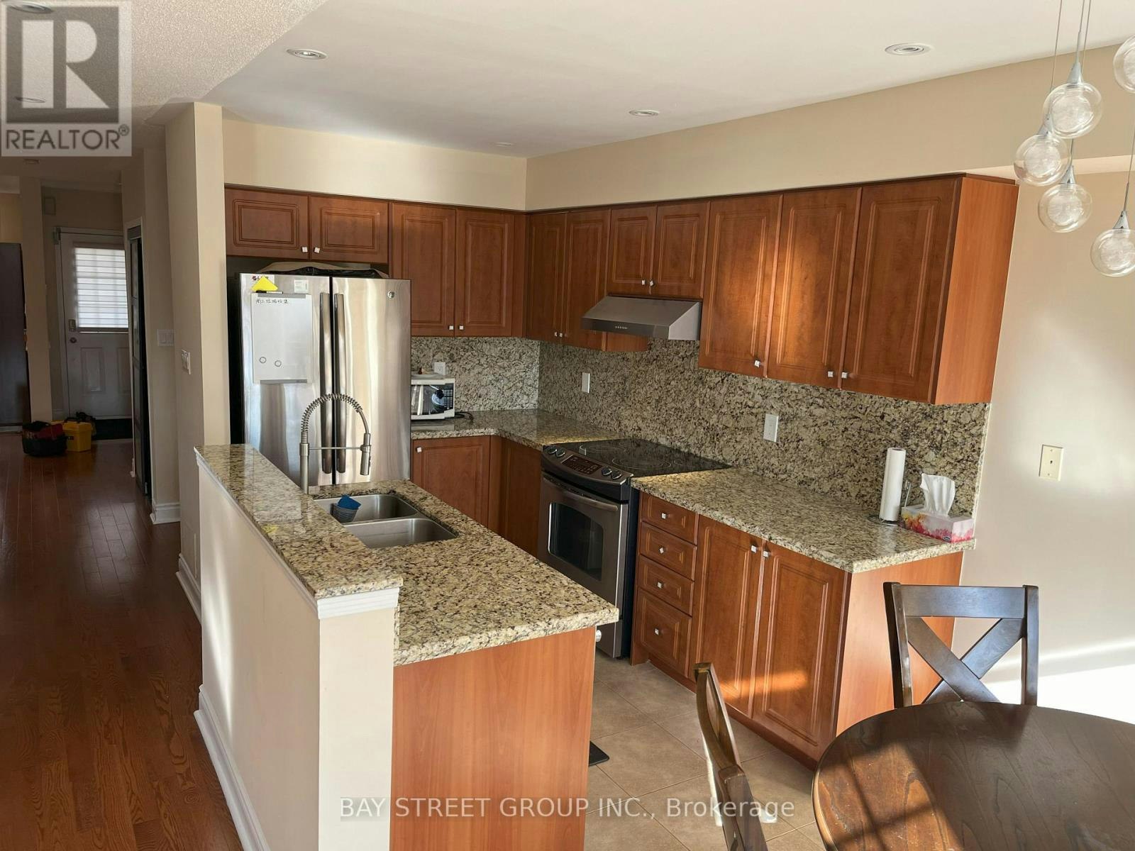 MASTER BEDROOM-49 Walkview Crescent, Richmond Hill, ON, L4E 4H5