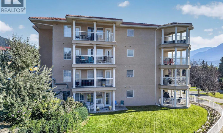 4004B-5052 Riverview Road