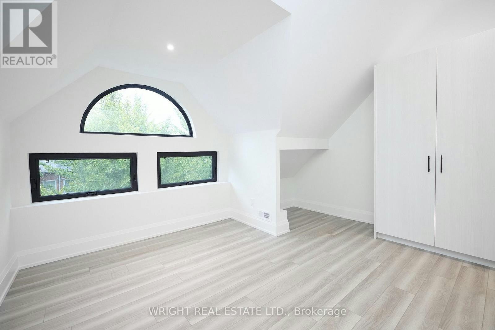 71 Oxford Street, Toronto, ON, M5T 1P2 - 13