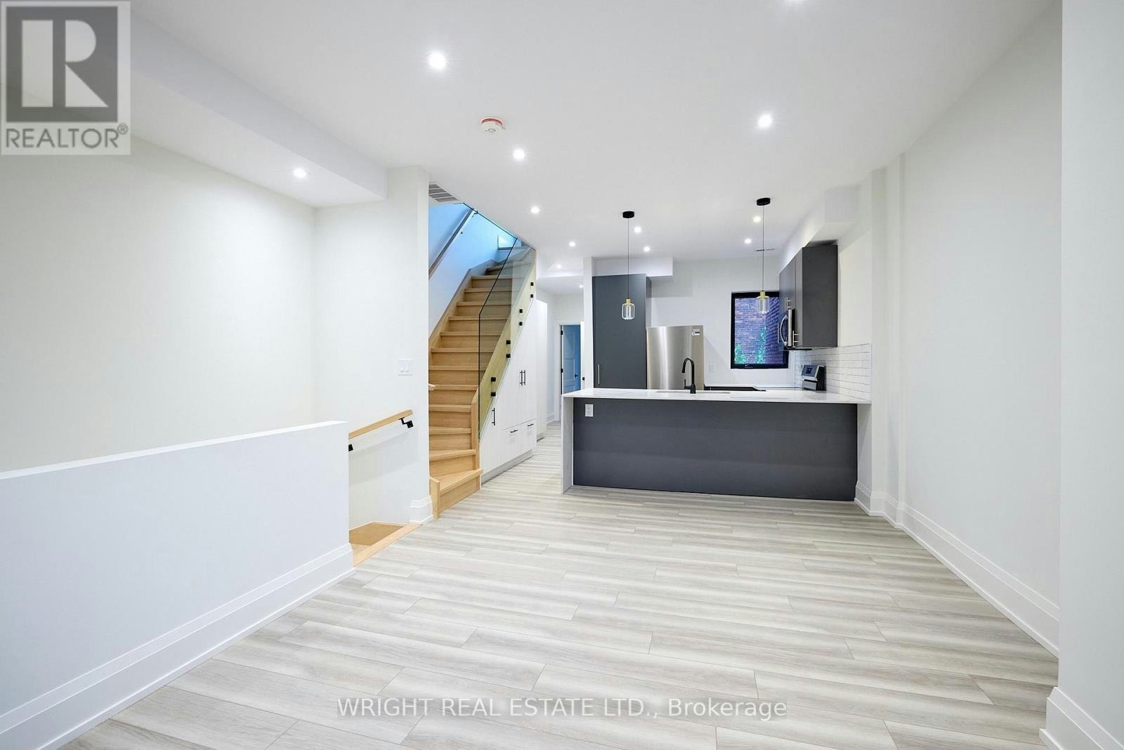 71 Oxford Street, Toronto, ON, M5T 1P2 - 9