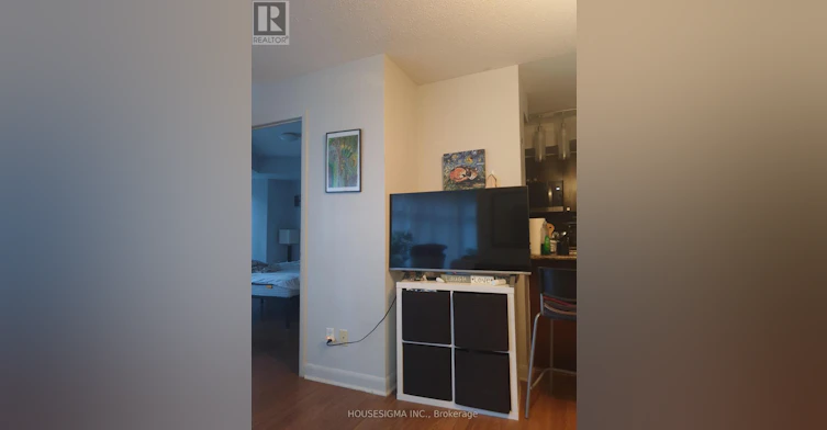 1010-200 Victoria Street, Toronto, ON, M5B 1V8 - 8