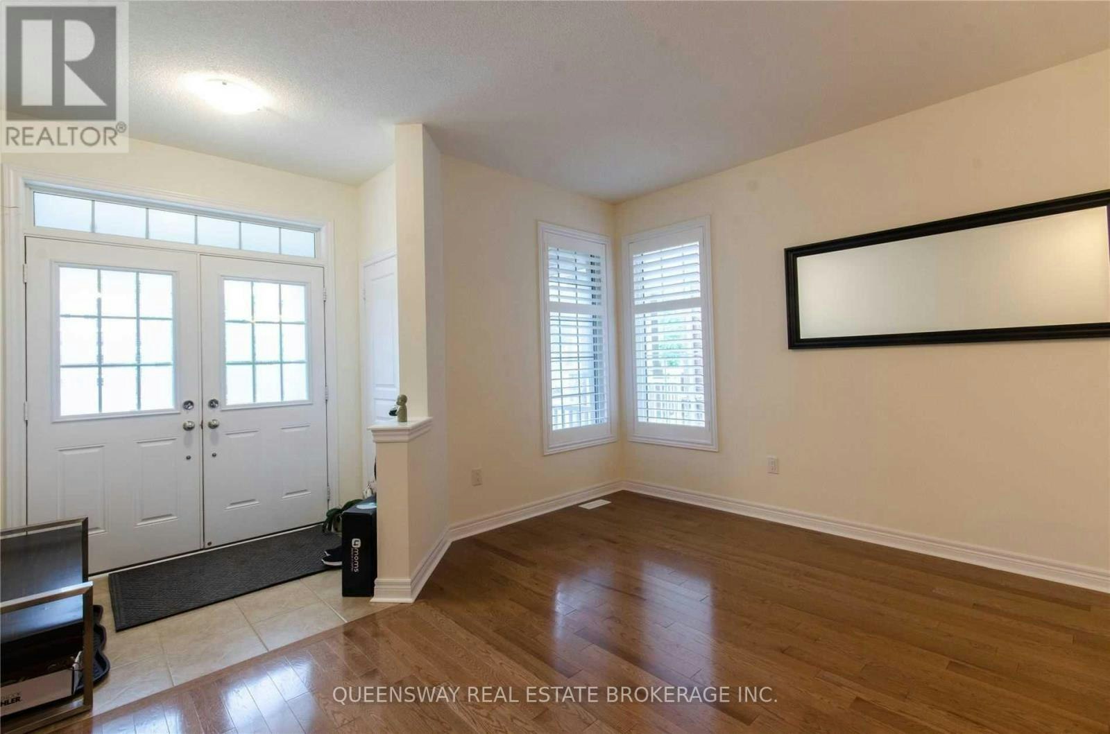96 Busch Avenue, Markham, ON, L6C 0P4 - 2