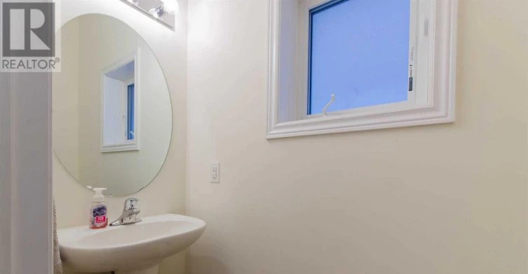 96 Busch Avenue, Markham, ON, L6C 0P4 - 4