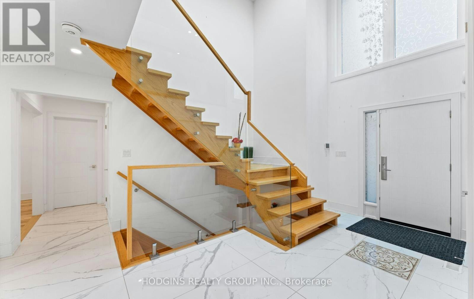 1670 Caverly Court, Mississauga, ON, L5L 3L7 - 6