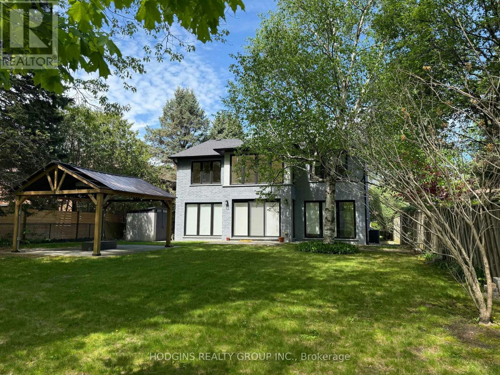 1670 Caverly Court, Mississauga, ON, L5L 3L7 - 2