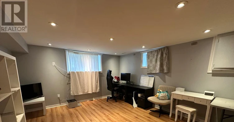 BSMT-45 River Road, Mississauga, ON, L5M 1R6 - 4