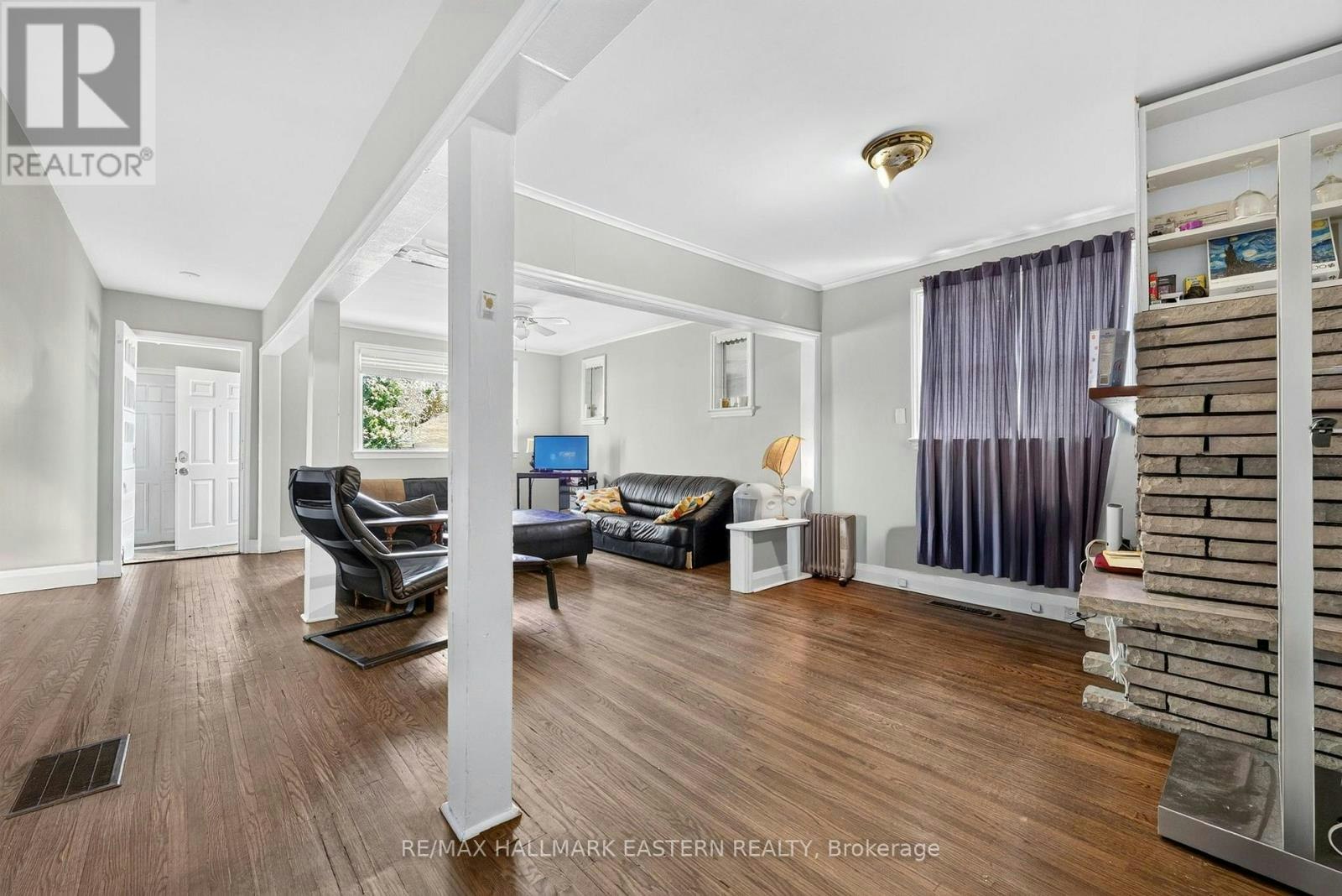 599 Donegal Street - 5