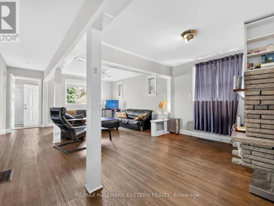 599 Donegal Street - 5