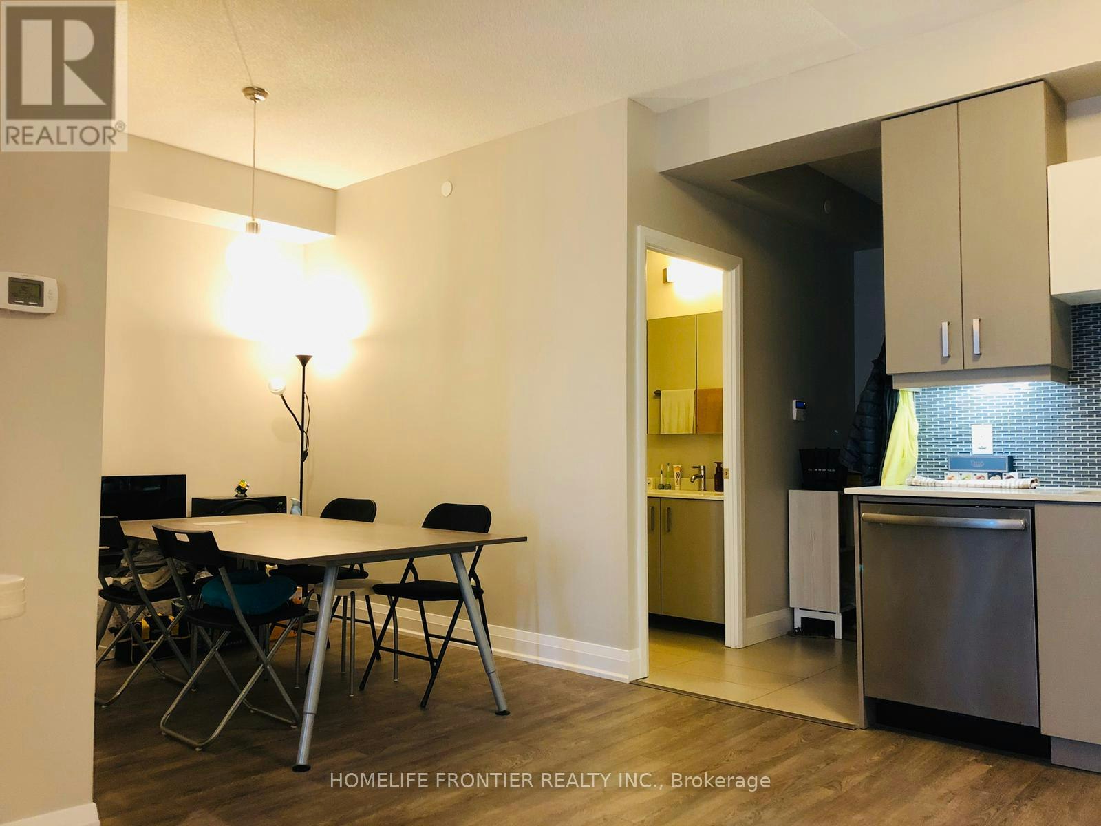 612-28 Uptown Drive, Markham, ON, L3R 5M8 - 6