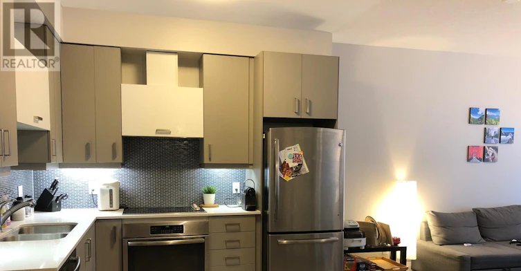612-28 Uptown Drive, Markham, ON, L3R 5M8 - 5