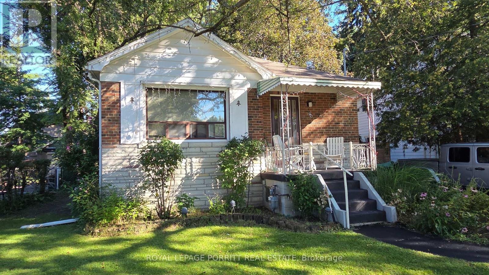 LOWER-8 Meaford Avenue, Toronto, ON, M8V 2H5