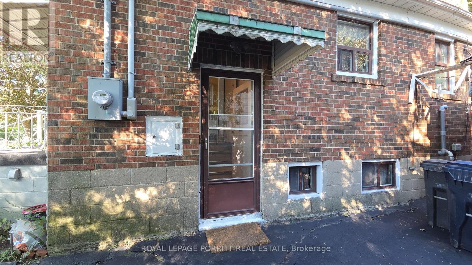 LOWER-8 Meaford Avenue, Toronto, ON, M8V 2H5 - 2