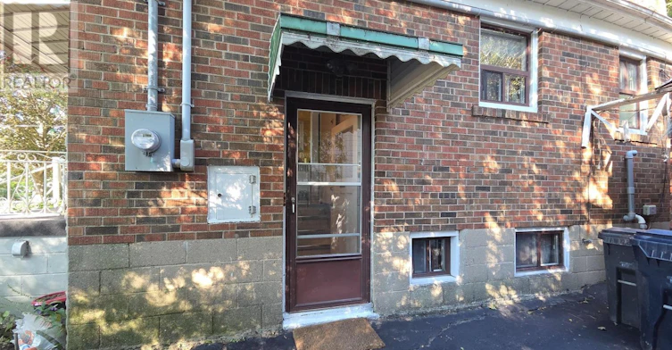 LOWER-8 Meaford Avenue, Toronto, ON, M8V 2H5 - 2