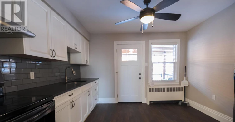 3-350 Simcoe Street N, Peterborough, ON, L1G 4T6 - 3