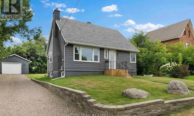 332 Alfred Street