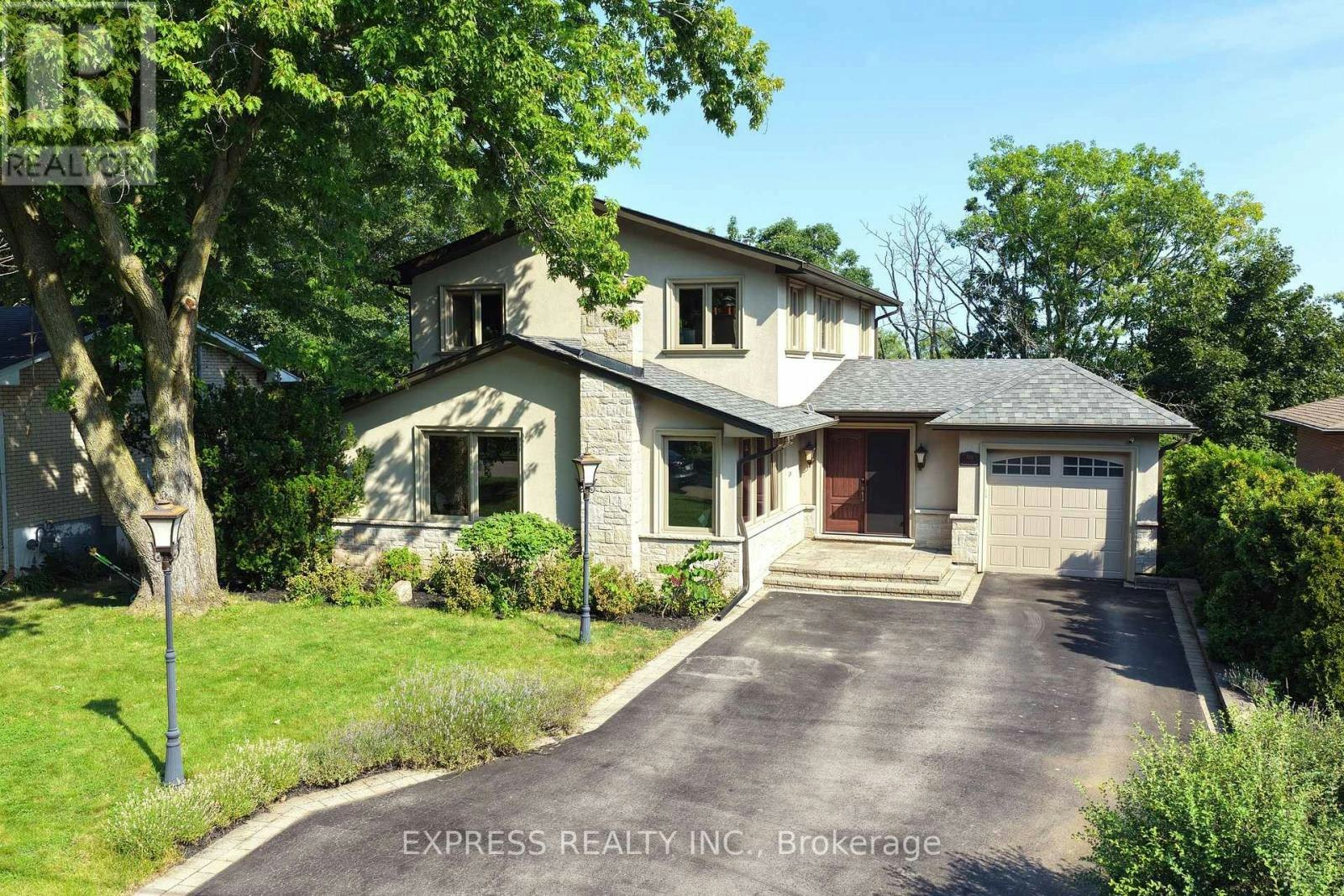 506 Falgarwood Drive, Oakville, ON, L6H 1N3