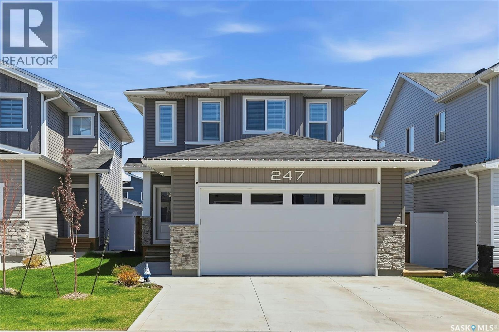 247 Prasad Manor, Saskatoon, SK, S7V 1L5