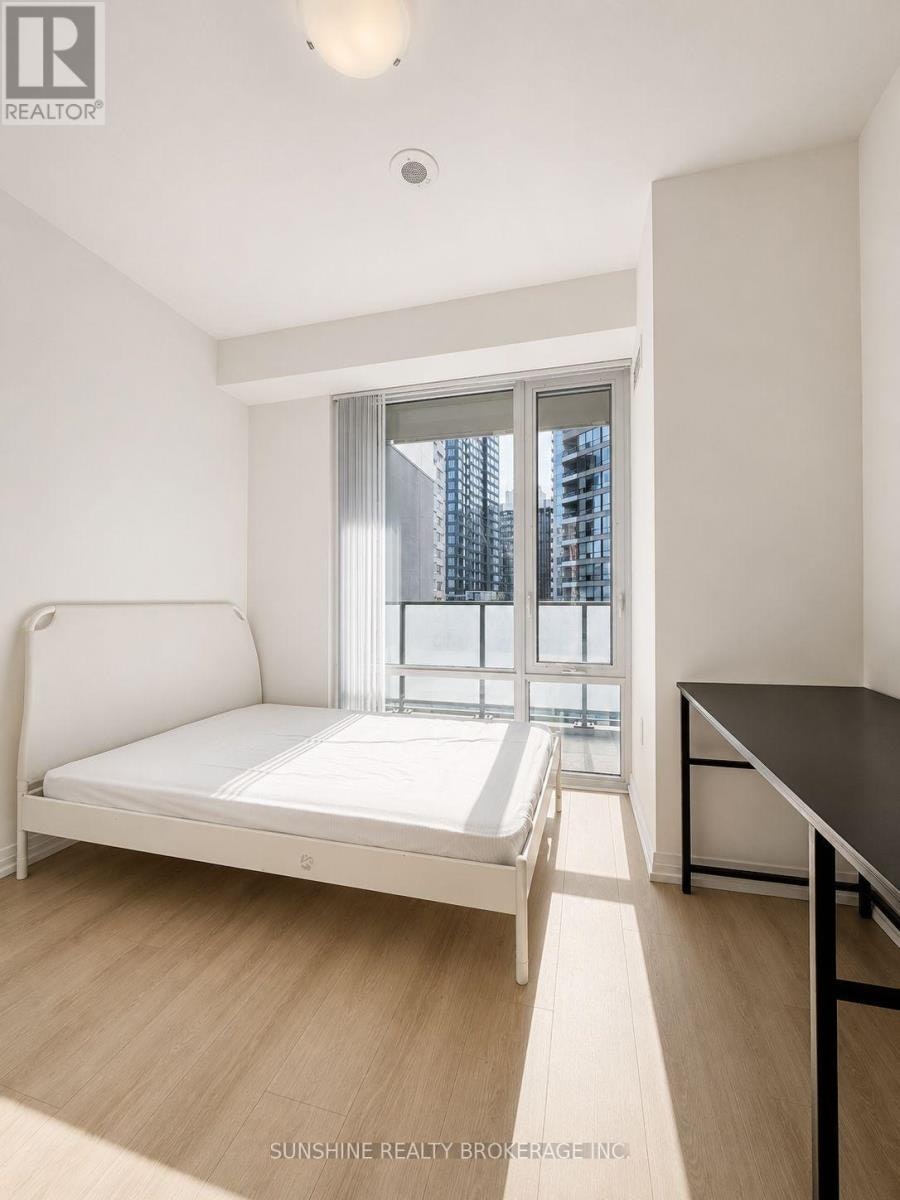 910-25 Holly Street, Toronto, ON, M4S 0E3 - 10