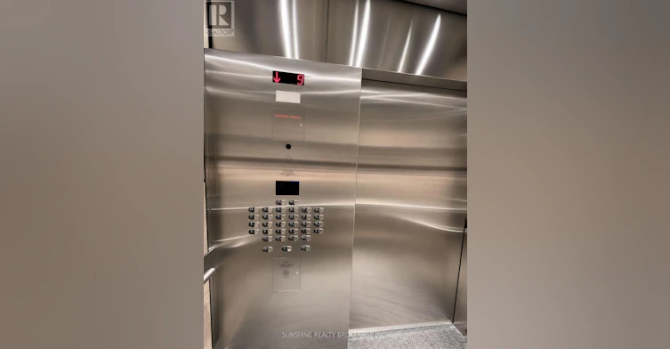 910-25 Holly Street, Toronto, ON, M4S 0E3 - 5