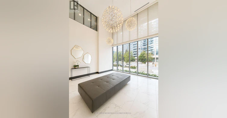 910-25 Holly Street, Toronto, ON, M4S 0E3 - 4