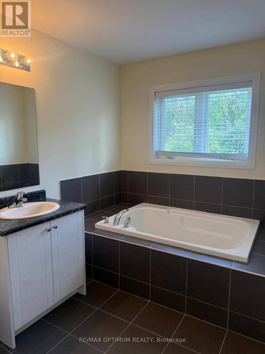 24 Brixham Lane, Brampton, ON, L7A 5K2 - 10