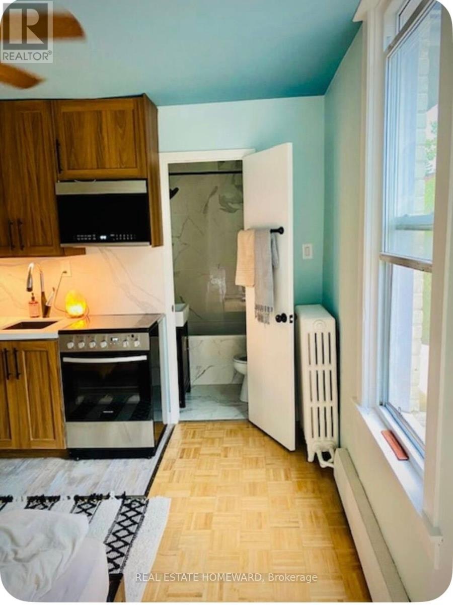 B2-426 Markham Street, Toronto, ON, M6G 2L2 - 15