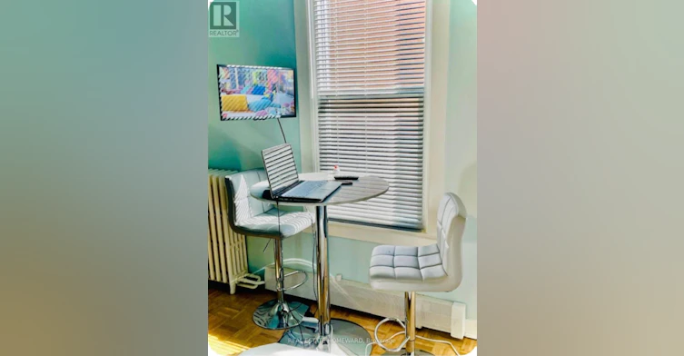 B2-426 Markham Street, Toronto, ON, M6G 2L2 - 11