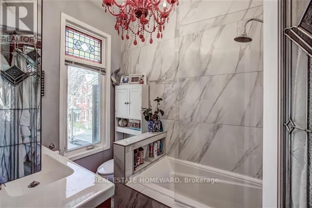 1-175 Euclid Avenue, Toronto, ON, M6J 2J8 - 3
