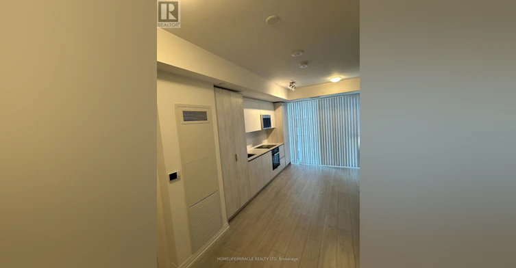 2302-400 King Street, Toronto, ON, M5V 1K2