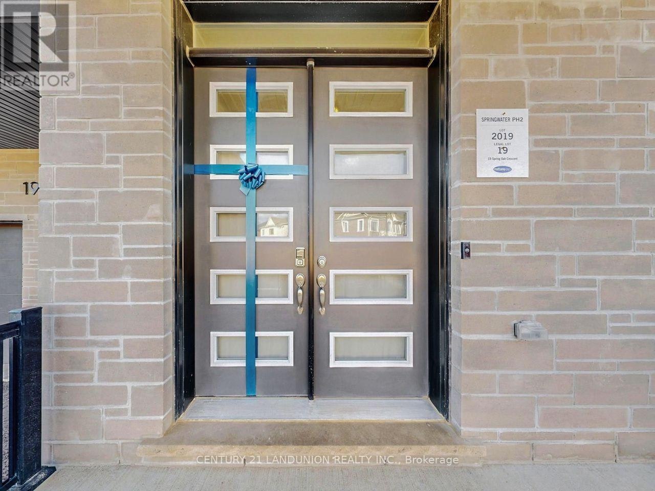 19 Spring Oak Crescent, Markham, ON, L6C 1L2 - 3