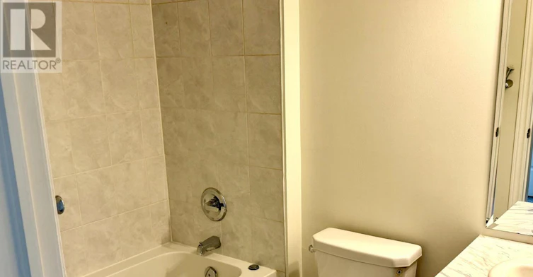 32 Bayonne Drive, Hamilton, ON, L8J 0L2 - 11