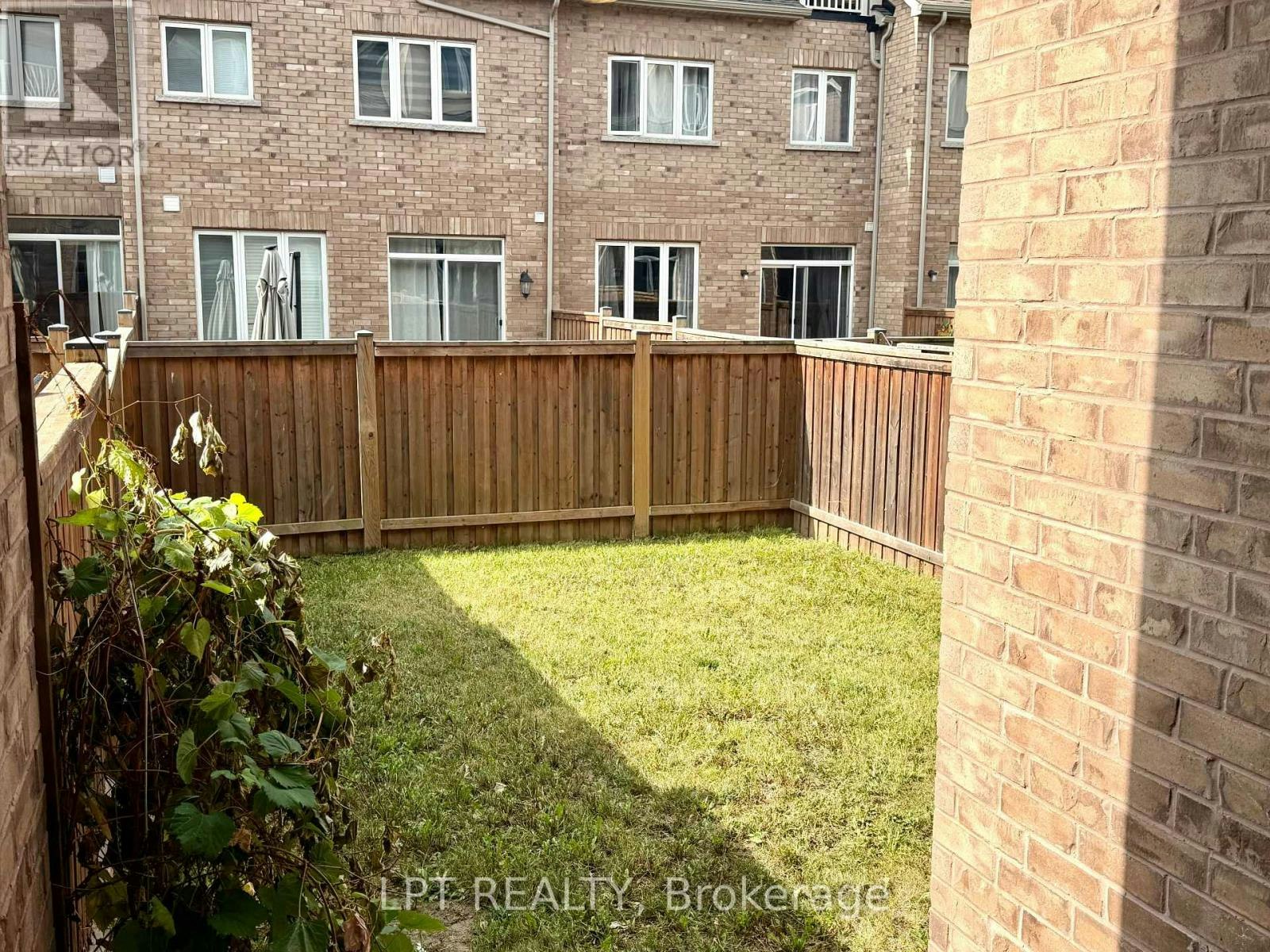 32 Bayonne Drive, Hamilton, ON, L8J 0L2 - 21