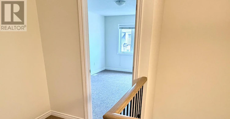 32 Bayonne Drive, Hamilton, ON, L8J 0L2 - 15