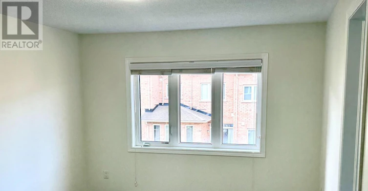 32 Bayonne Drive, Hamilton, ON, L8J 0L2 - 12