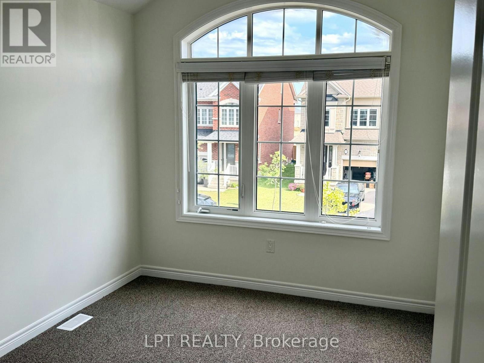 32 Bayonne Drive, Hamilton, ON, L8J 0L2 - 10