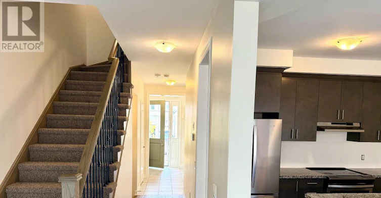 32 Bayonne Drive, Hamilton, ON, L8J 0L2 - 4