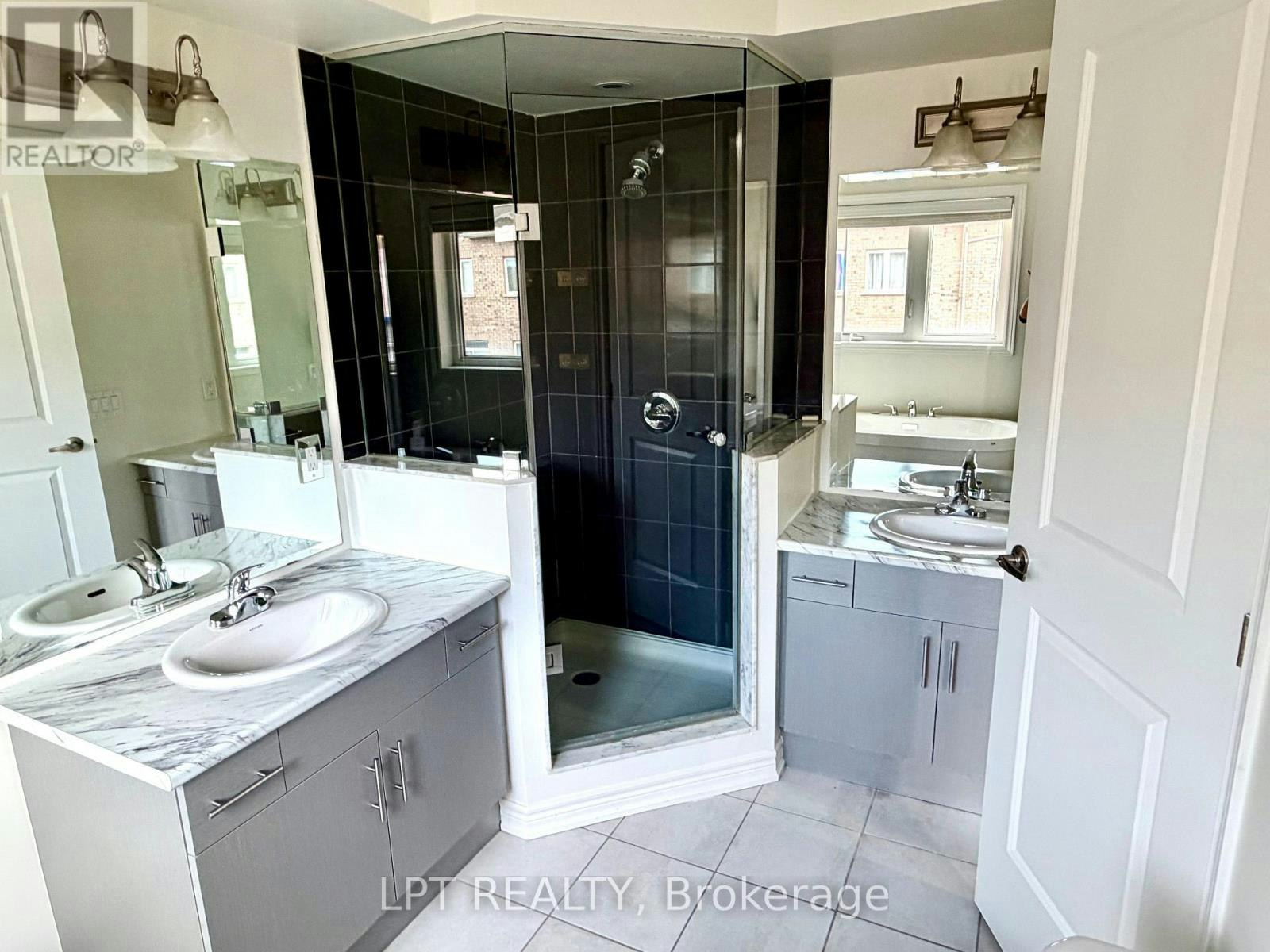 32 Bayonne Drive, Hamilton, ON, L8J 0L2 - 14