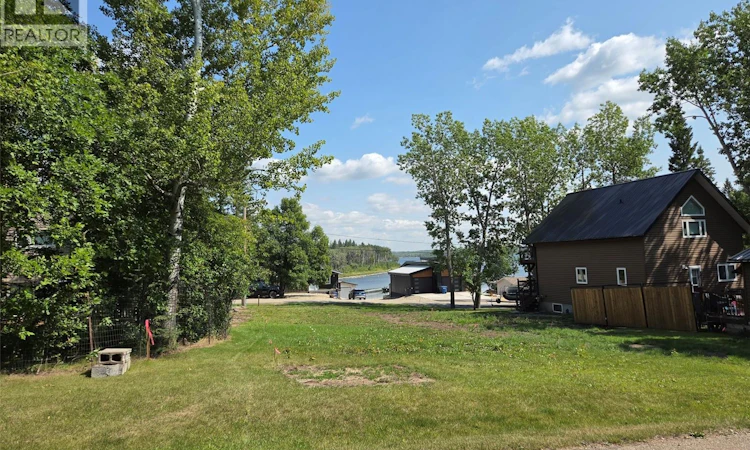 3 Manitoba Street
