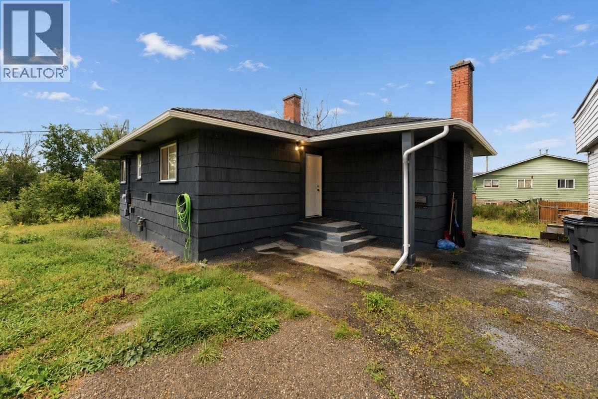 2025 Pine Street, Prince George, BC, V2L 2C8 - 11