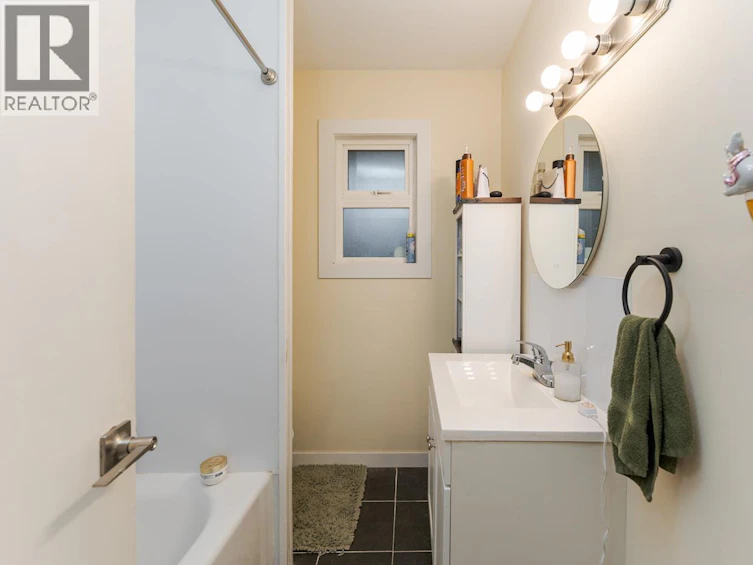 2025 Pine Street, Prince George, BC, V2L 2C8 - 17