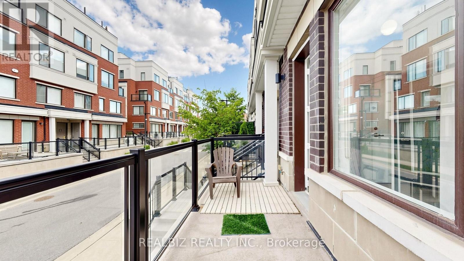 77-400 Alex Gardner Circle, Aurora, ON, L4G 3G5 - 6