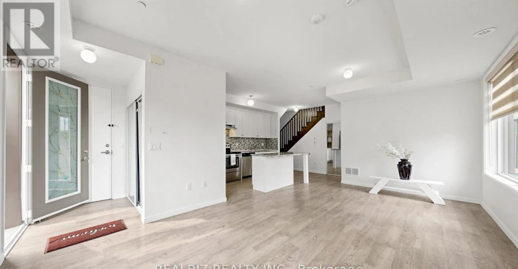 77-400 Alex Gardner Circle, Aurora, ON, L4G 3G5 - 15