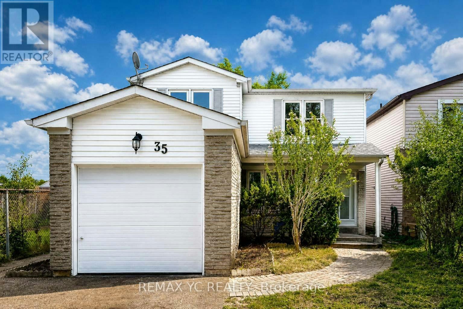 35 Kitsilano Crescent, Richmond Hill, ON, L4C 5A4