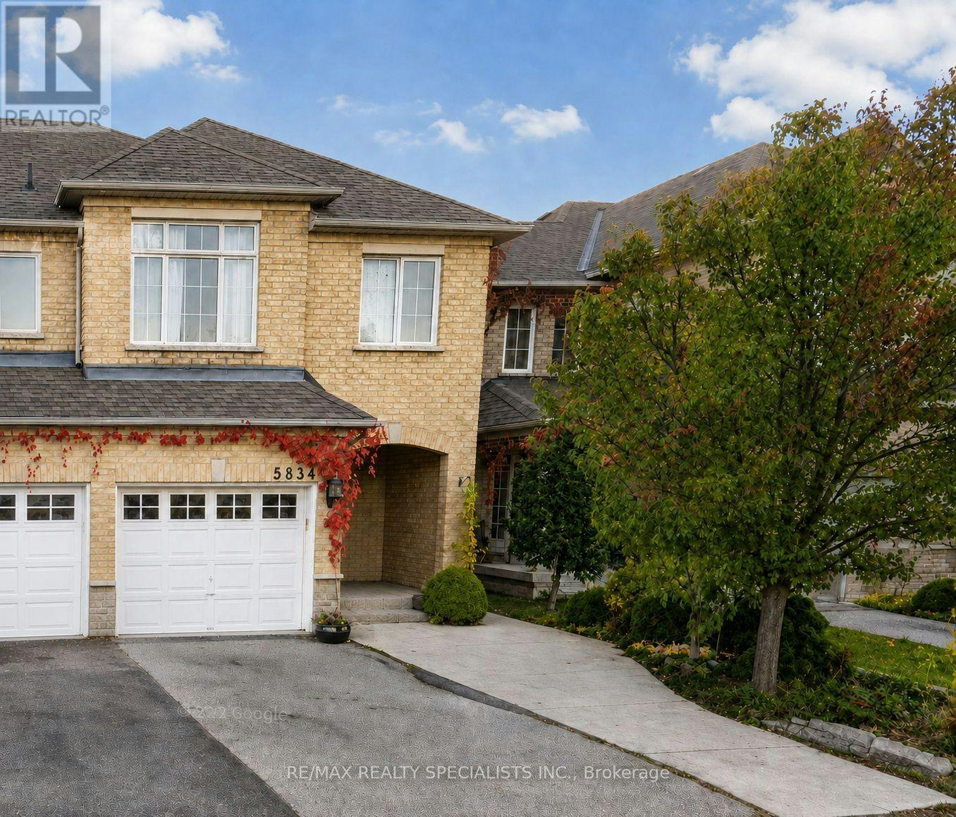 BSMT-5834 Raftsman Cove, Mississauga, ON, L5M 6N9