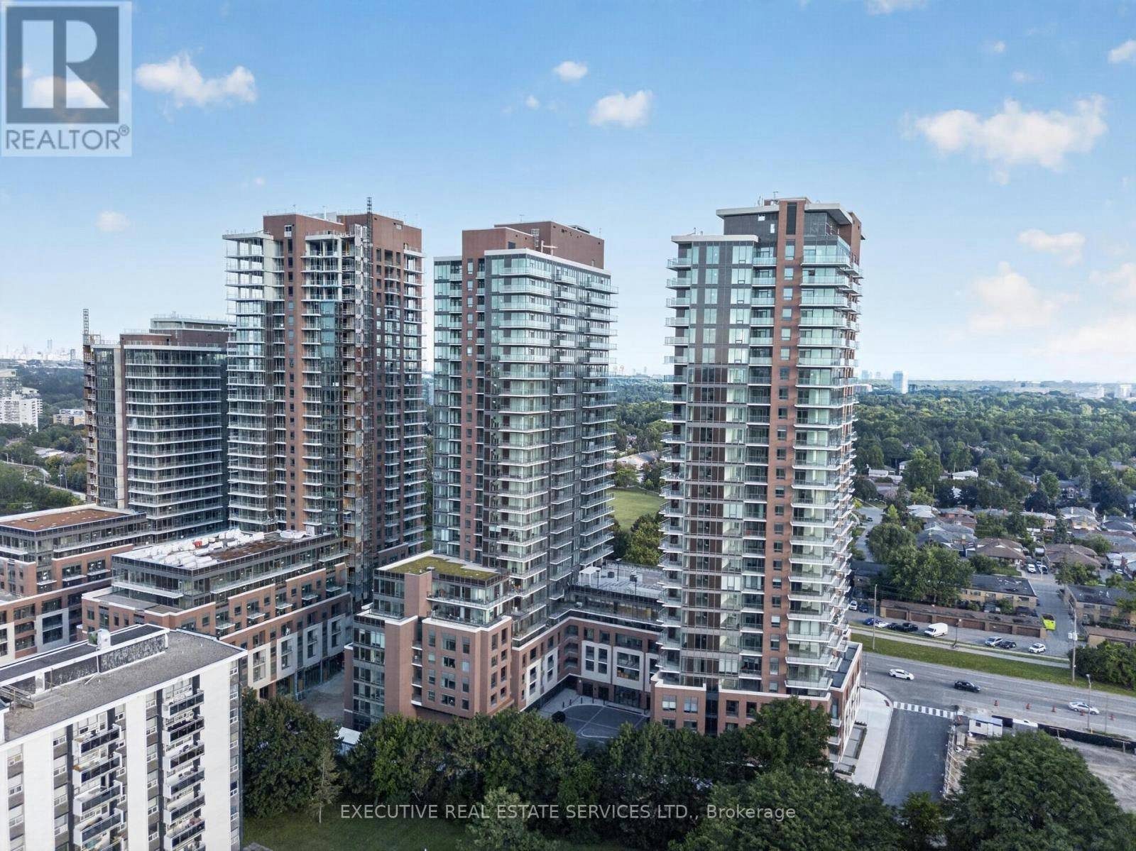 824-4000 Eglinton Avenue W, Toronto, ON, M9A 4M2 - 3