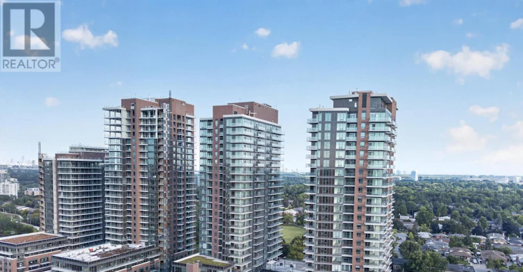 824-4000 Eglinton Avenue W, Toronto, ON, M9A 4M2 - 3