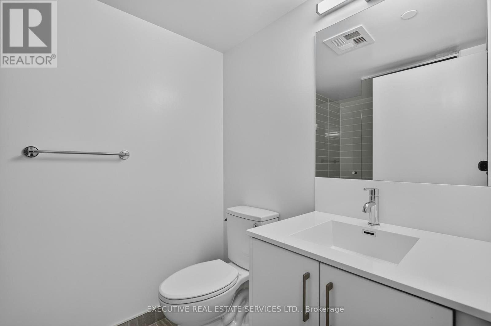 824-4000 Eglinton Avenue W, Toronto, ON, M9A 4M2 - 19