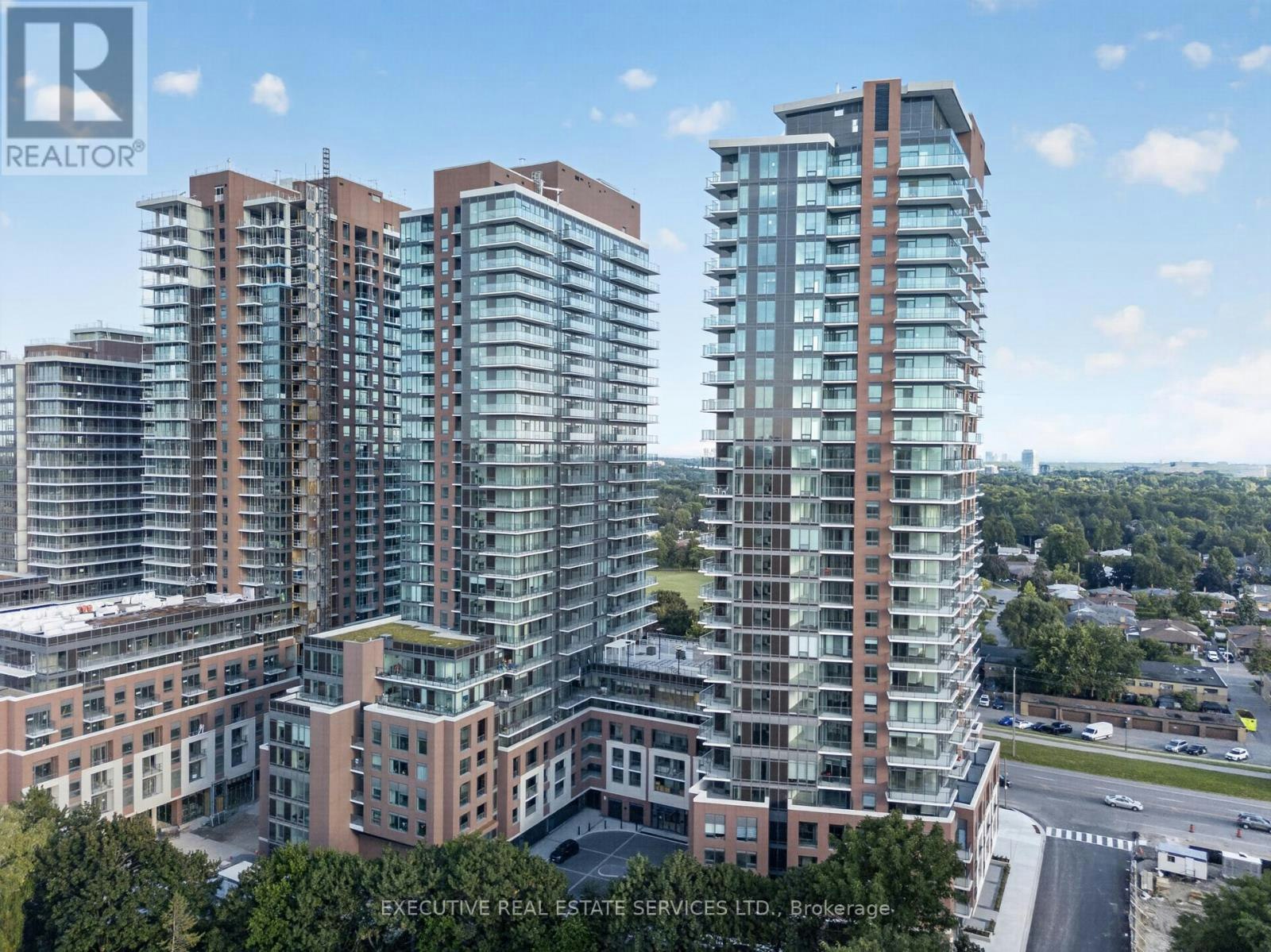824-4000 Eglinton Avenue W, Toronto, ON, M9A 4M2 - 2