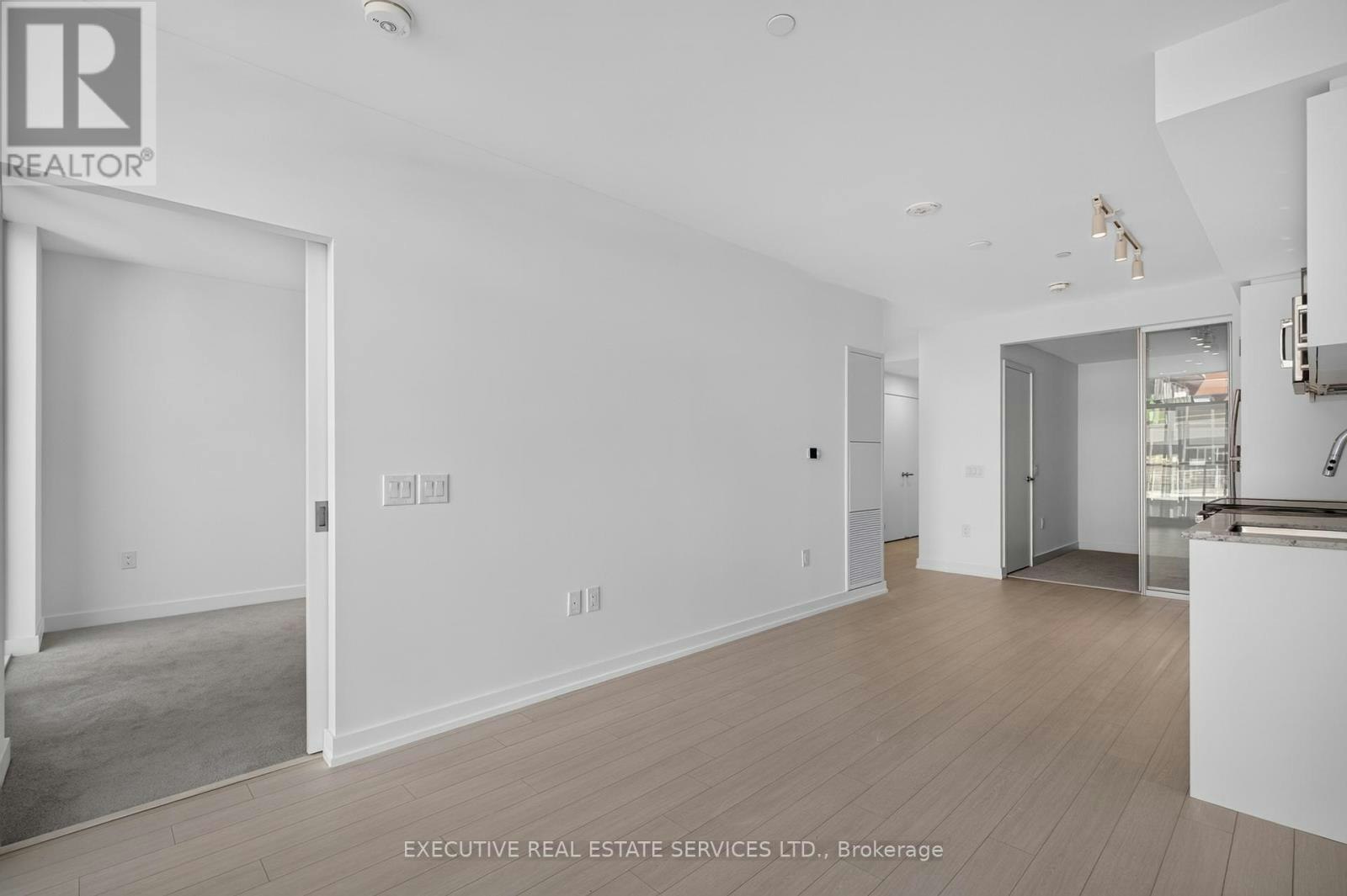 824-4000 Eglinton Avenue W, Toronto, ON, M9A 4M2 - 33